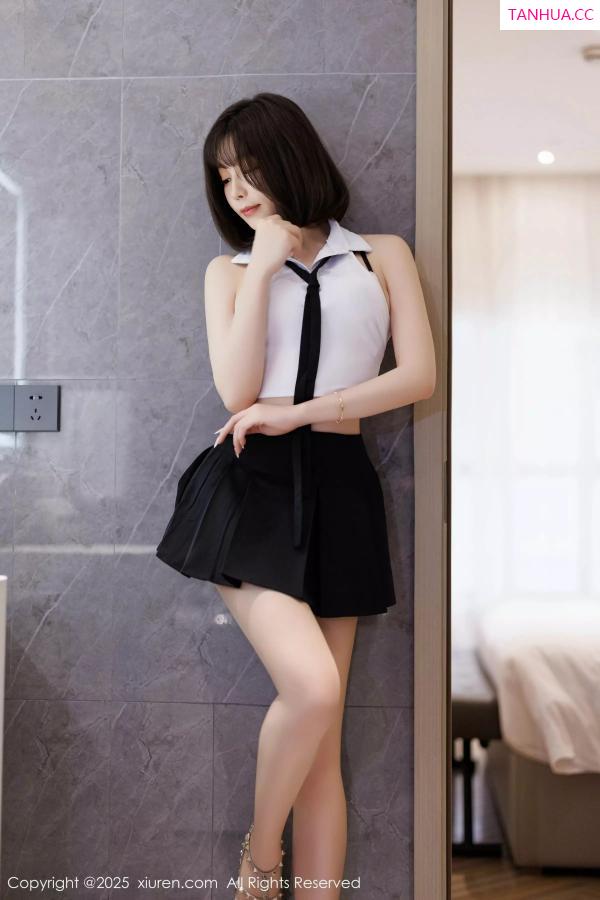 陈芝 芝芝Booty [XiuRen]高清写真图 2025.03.20 No.10048 徐莉芝Booty 婀娜妩媚第6张图片